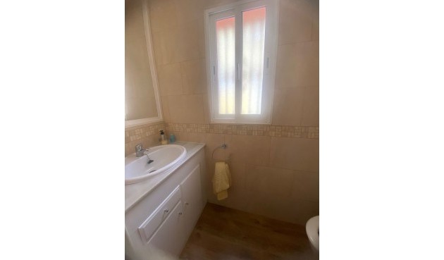 Resale - Semi Detached -
Villamartin - Costa Blanca