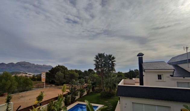 Brukt - Town House -
Polop - Costa Blanca