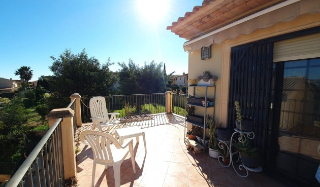 Brukt - Town House -
Alfas del Pí - Costa Blanca