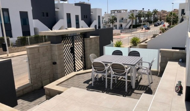 Brukt - Apartment -
Orihuela Costa - Punta Prima