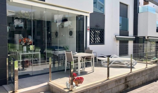 Brukt - Apartment -
Orihuela Costa - Punta Prima