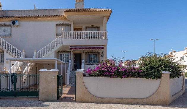 Brukt - Apartment -
Orihuela Costa - Costa Blanca