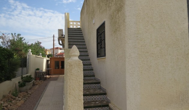 Brukt - Villa -
Ciudad Quesada - Costa Blanca