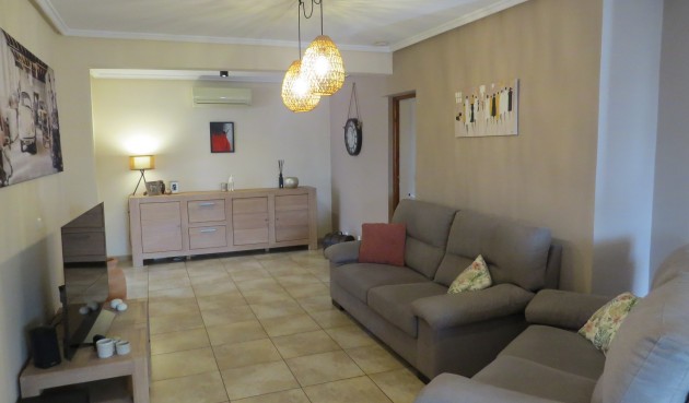 Brukt - Villa -
Ciudad Quesada - Costa Blanca