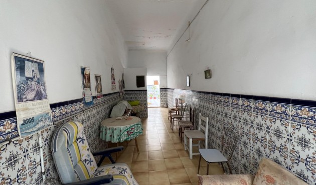 Brukt - Town House -
Dolores - Centro