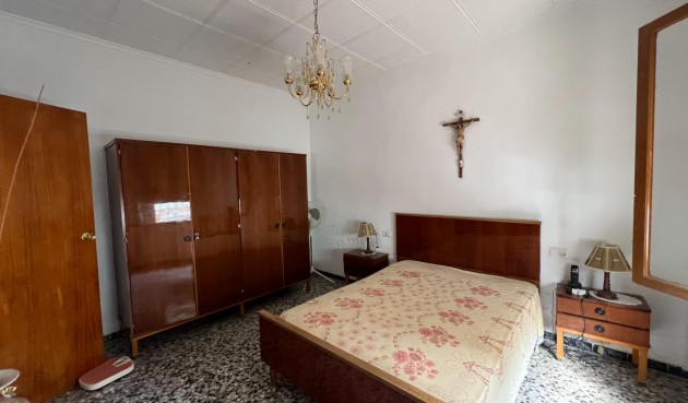 Brukt - Town House -
Dolores - Centro