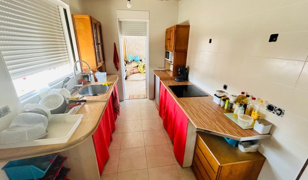 Brukt - Town House -
La Siesta - Costa Blanca