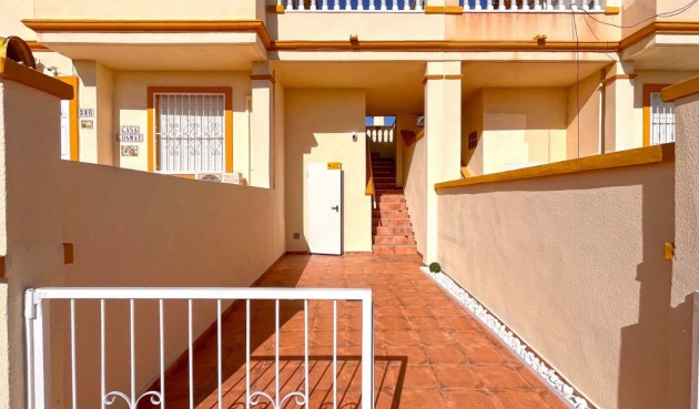 Brukt - Apartment -
Orihuela Costa - Costa Blanca