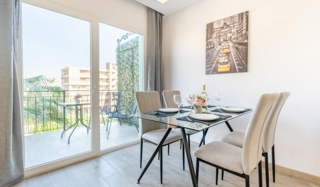 Brukt - Apartment -
Torrevieja - La Veleta