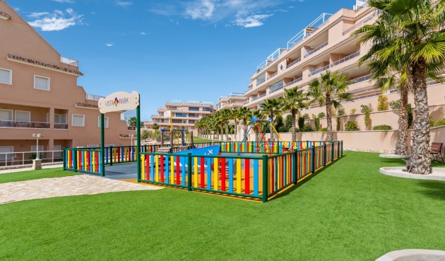 Återförsäljning - Apartment -
Orihuela Costa - Costa Blanca