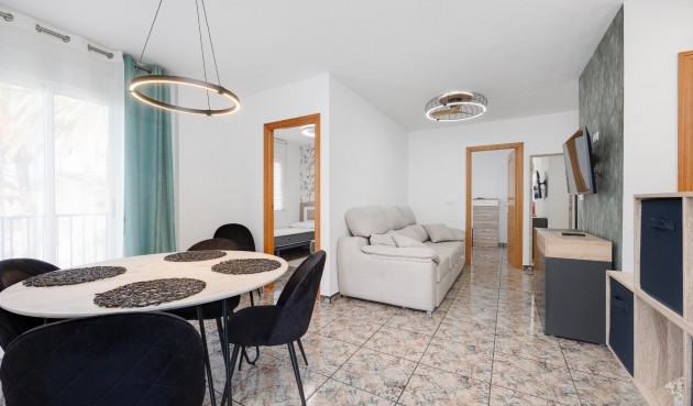 Resale - Apartment -
Torrevieja - Costa Blanca