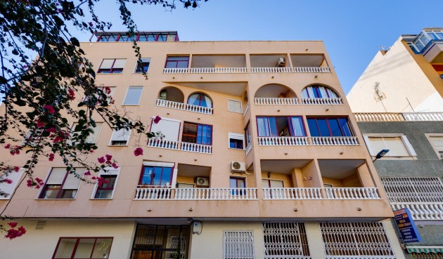 Reventa - Apartment -
Torrevieja - Costa Blanca