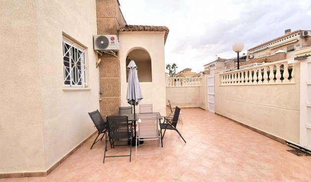 Återförsäljning - Town House -
Torrevieja - Torreblanca