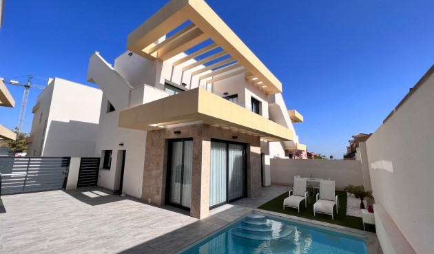 Reventa - Villa -
Los Montesinos - Costa Blanca