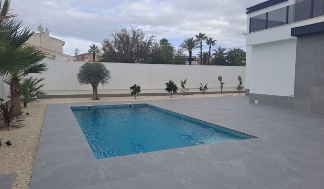 Reventa - Villa -
Ciudad Quesada - Costa Blanca