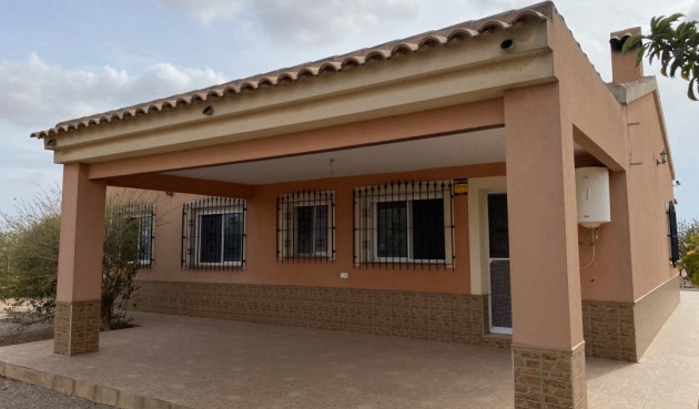 Återförsäljning - Town House -
Fuente Álamo - Inland