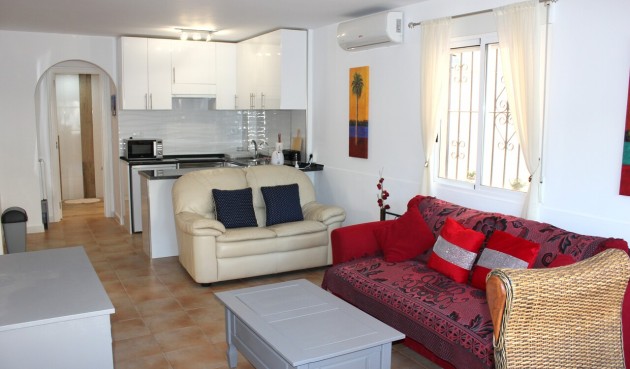 Reventa - Villa -
Villamartin - Costa Blanca