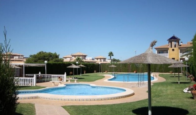 Reventa - Villa -
Villamartin - Costa Blanca