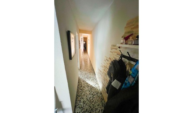 Återförsäljning - Apartment -
Torrevieja - Centro