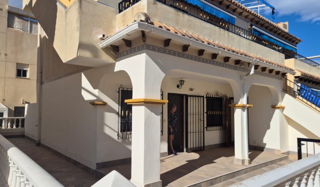 Återförsäljning - Bungalow -
La Mata - Costa Blanca