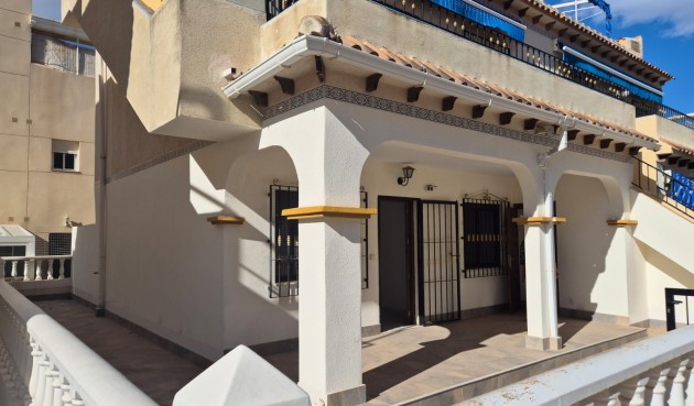 Återförsäljning - Bungalow -
La Mata - Costa Blanca