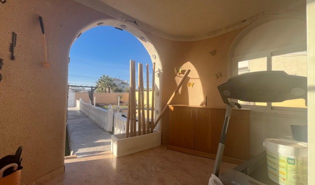 Resale - Villa -
Torrevieja - San Luis