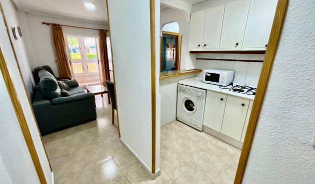 Brukt - Apartment -
Torrevieja - La Mata