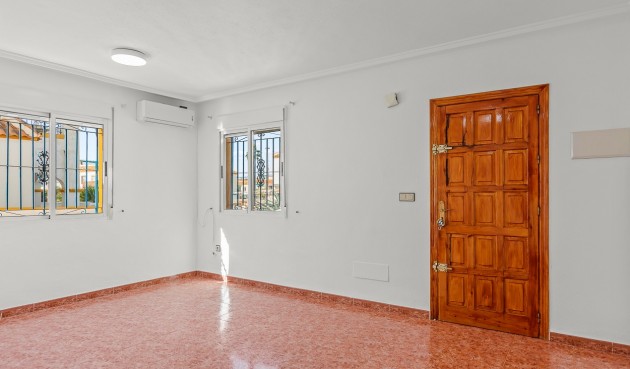 Resale - Town House -
Torrevieja - Costa Blanca