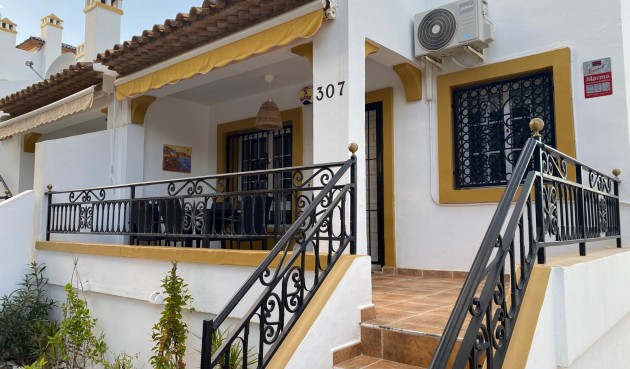 Brukt - Semi Detached -
Orihuela Costa - Costa Blanca