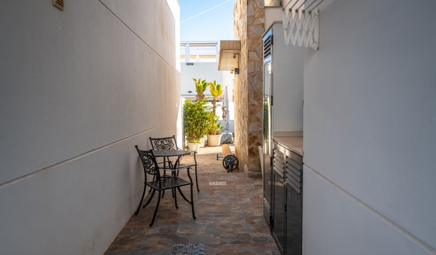 Återförsäljning - Villa -
Orihuela Costa - Costa Blanca