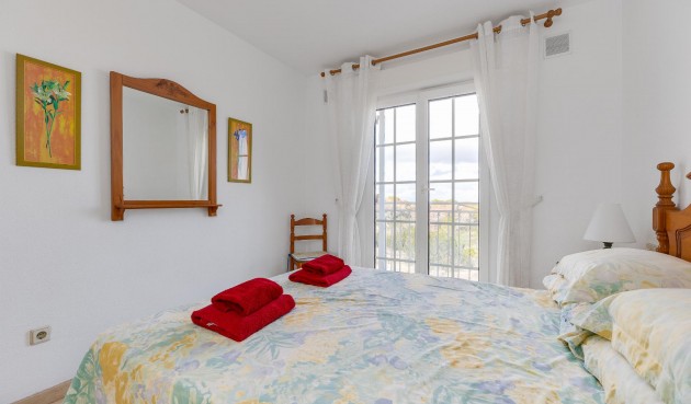 Brukt - Bungalow -
Orihuela Costa - Costa Blanca