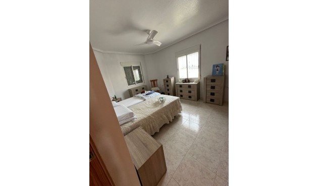 Resale - Villa -
Catral - Costa Blanca