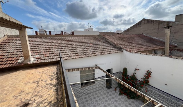 Resale - Town House -
Dolores - Centro