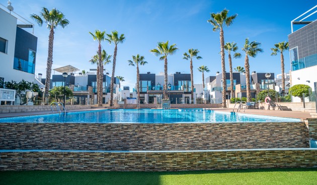 Resale - Villa -
Cabo Roig - Costa Blanca