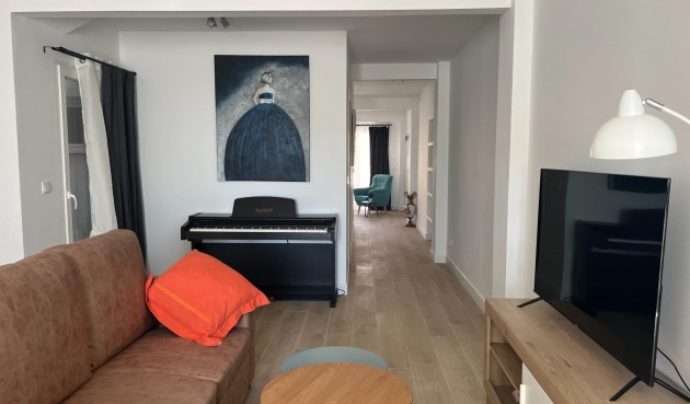 Brukt - Apartment -
Dolores - Centro