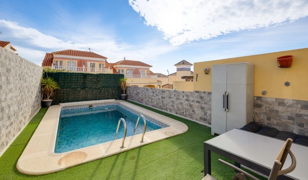 Resale - Town House -
Orihuela Costa - Las Filipinas