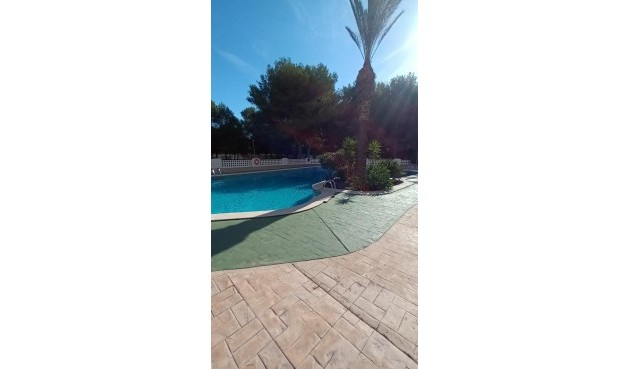 Resale - Apartment -
Orihuela Costa - Campoamor