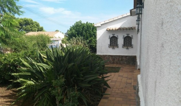 Resale - Villa -
Jávea - Costa Blanca