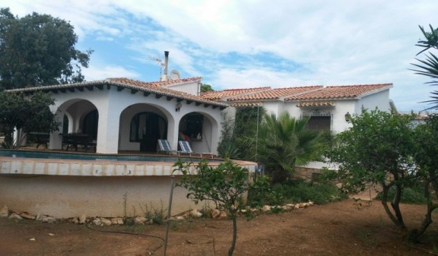 Resale - Villa -
Jávea - Costa Blanca