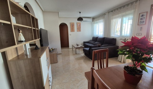 Brukt - Semi Detached -
Torrevieja - Costa Blanca