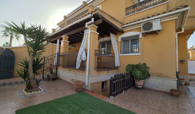 Brukt - Semi Detached -
Torrevieja - Costa Blanca