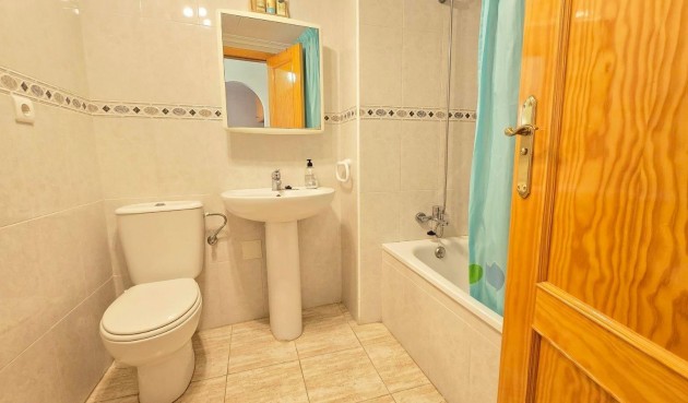 Reventa - Apartment -
Torrevieja - Centro