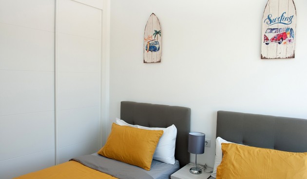 Återförsäljning - Apartment -
Orihuela Costa - Costa Blanca