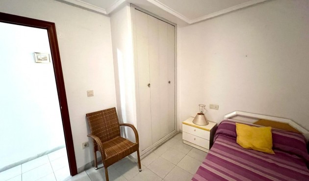 Återförsäljning - Apartment -
Torrevieja - Centro