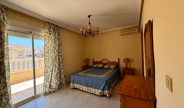 Resale - Penthouse -
Torrevieja - Habaneras