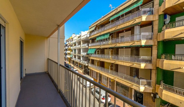 Resale - Apartment -
Torrevieja - Playa del Cura