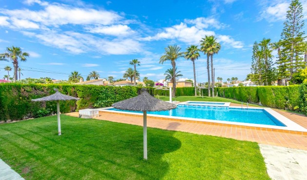 Resale - Apartment -
Orihuela Costa - Playa Flamenca