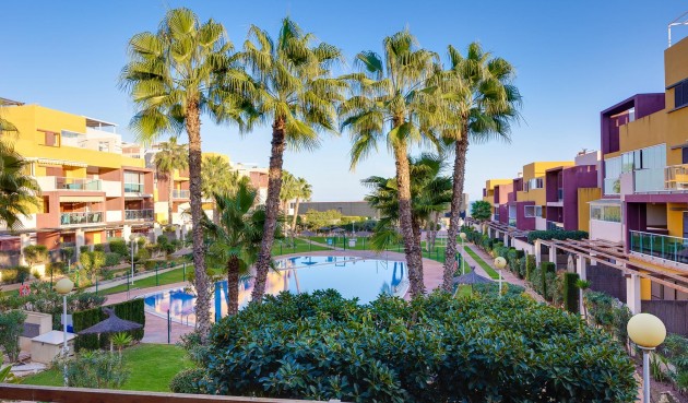 Återförsäljning - Apartment -
Orihuela Costa - Costa Blanca