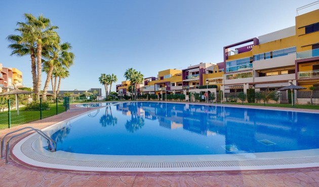 Återförsäljning - Apartment -
Orihuela Costa - Costa Blanca