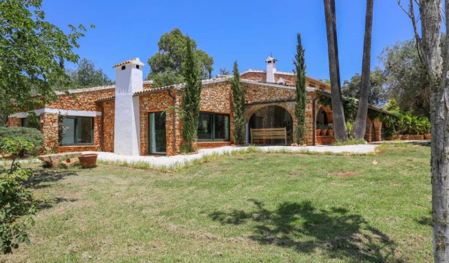 Resale - Villa -
Senija - Inland